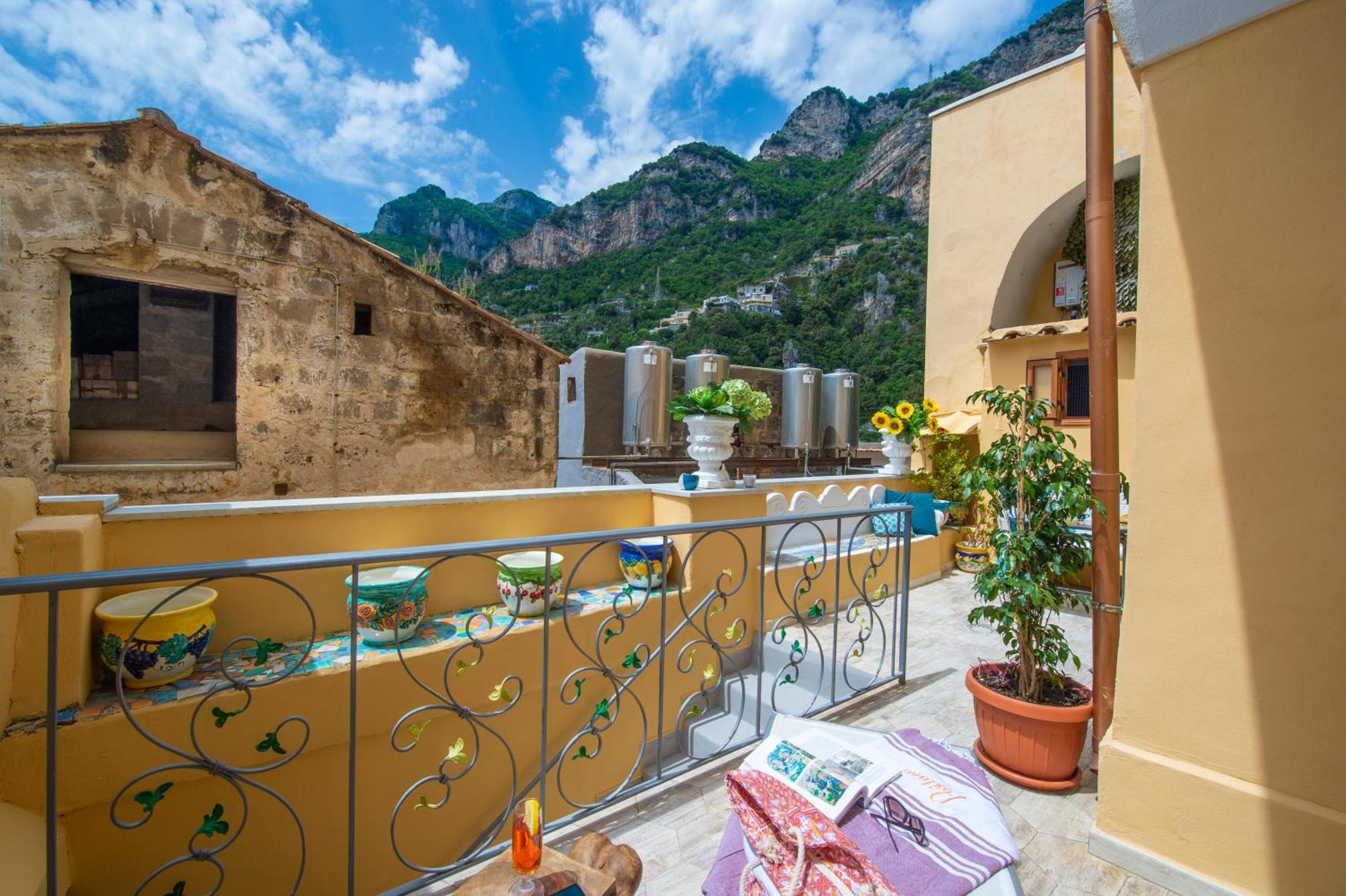 Amore Rentals - Casa Barbera B Positano Exteriér fotografie